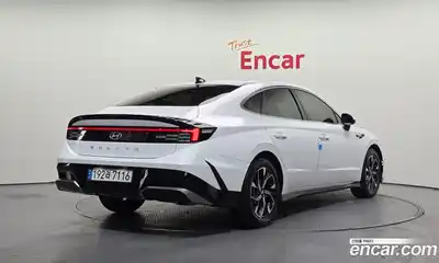 Hyundai Sonata 2024 1.6 Автомат в Москве № 1154953, миниатюра 2