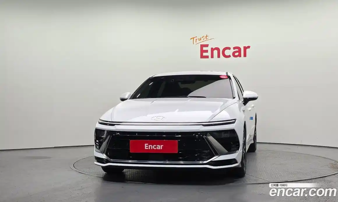 Hyundai Sonata 2024 1.6 Автомат в Москве № 1154953, фото 3