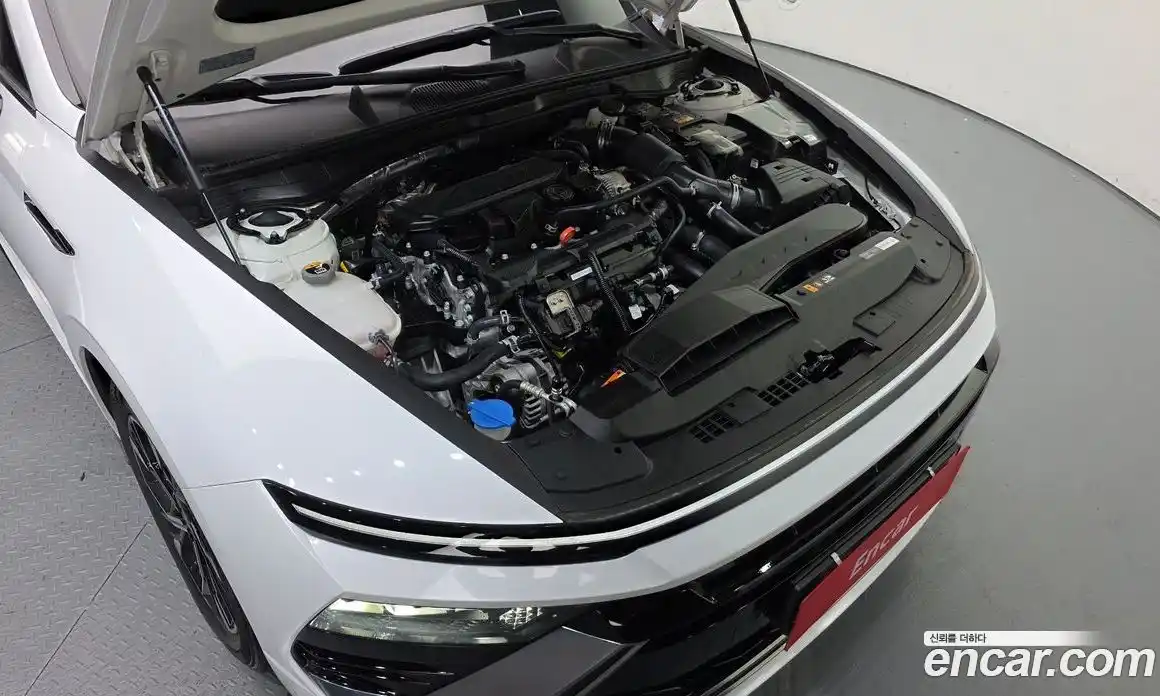 Hyundai Sonata 2024 1.6 Автомат в Москве № 1154953, фото 6