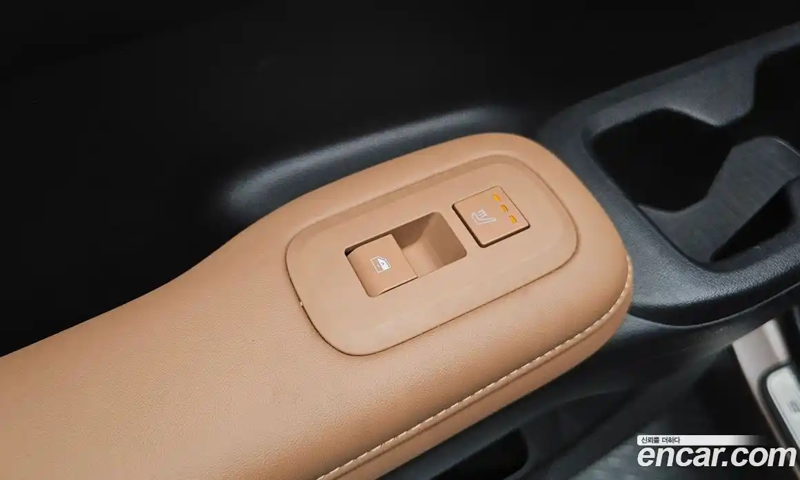 Hyundai Santa Fe 2024 2.5 Автомат в Москве № 1154958, фото 19