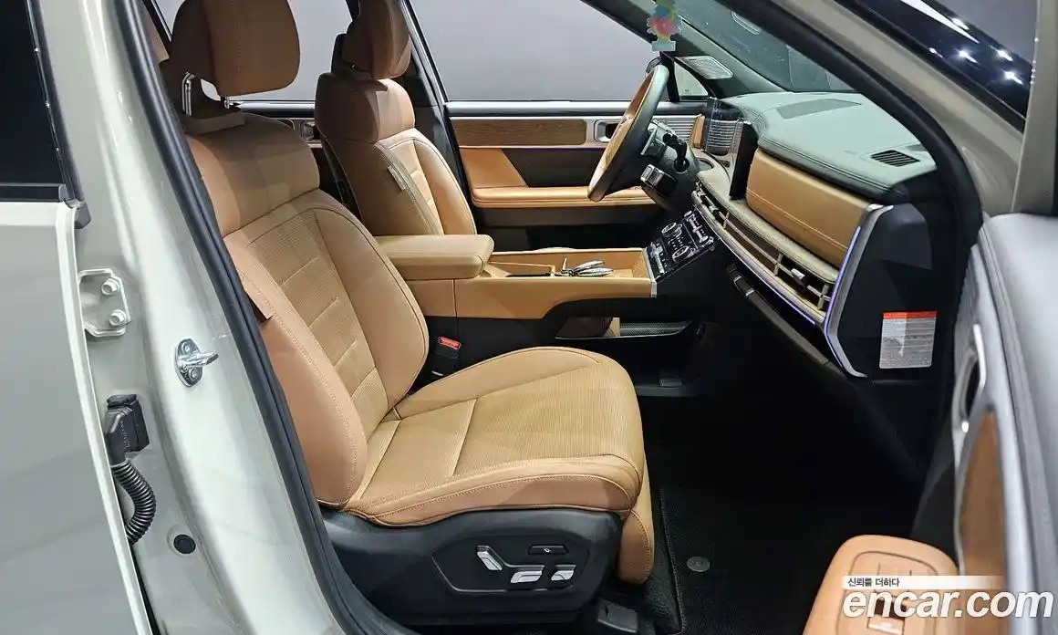 Hyundai Santa Fe 2024 1.6 Автомат в Москве № 1154965, фото 11