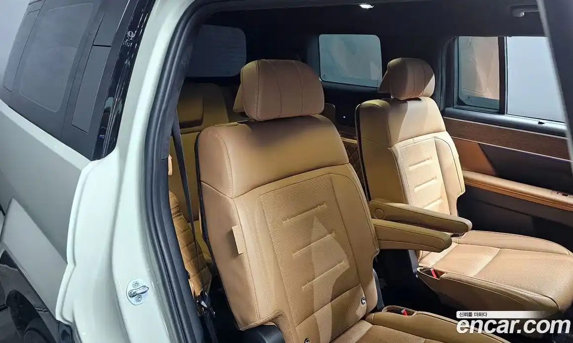 Hyundai Santa Fe 2024 1.6 Автомат в Москве № 1154965, фото 13