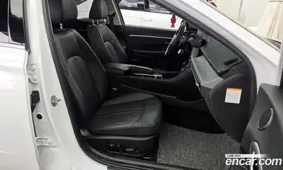 Hyundai Sonata 2024 2.0 Автомат в Москве № 1154966, миниатюра 11