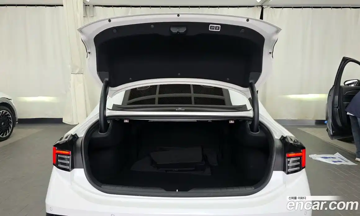 Hyundai Sonata 2024 2.0 Автомат в Москве № 1154966, фото 20