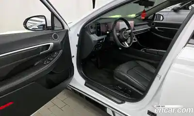 Hyundai Sonata 2024 2.0 Автомат в Москве № 1154966, миниатюра 10