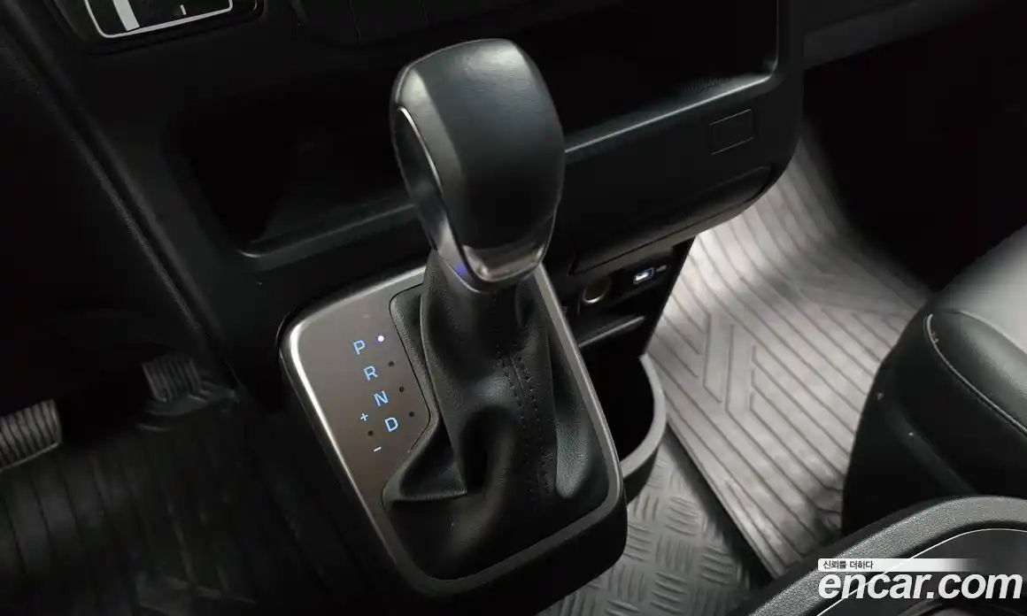 Hyundai Staria 2022 2.2 Автомат в Москве № 1154971, фото 9