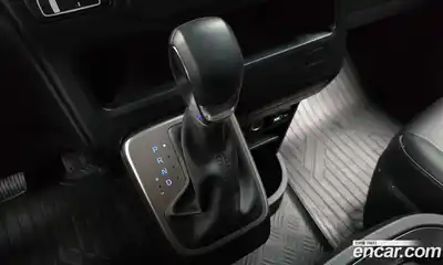 Hyundai Staria 2022 2.2 Автомат в Москве № 1154971, миниатюра 9