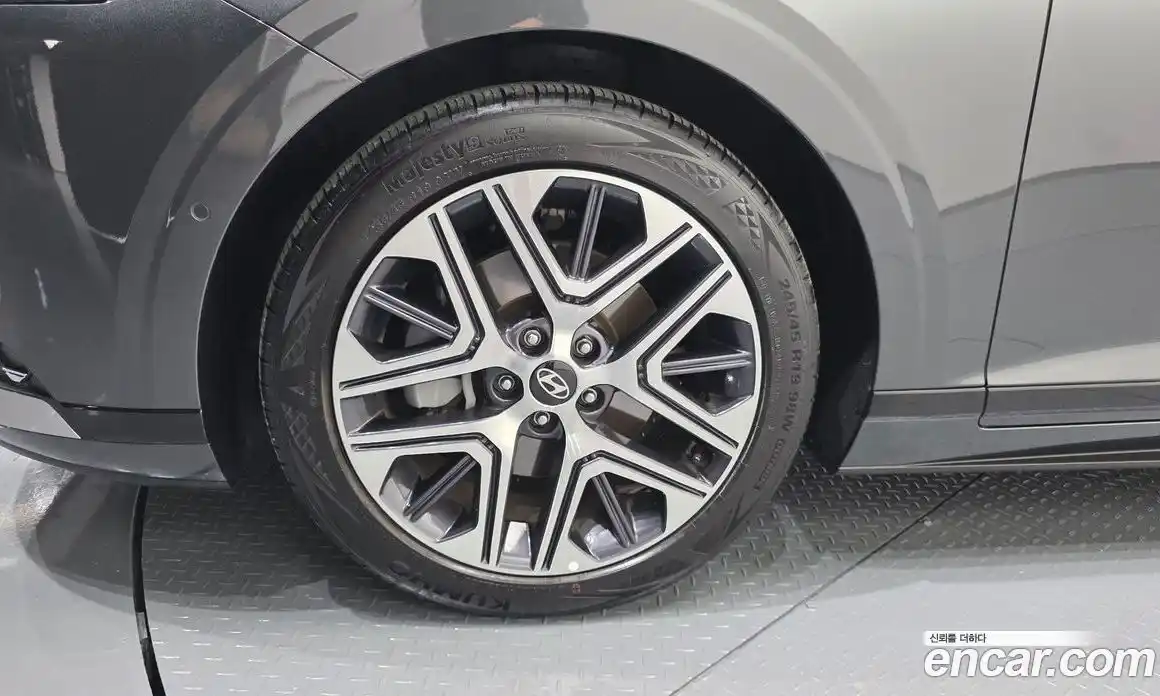 Hyundai Grandeur 2024 2.5 Автомат в Москве № 1154985, фото 4