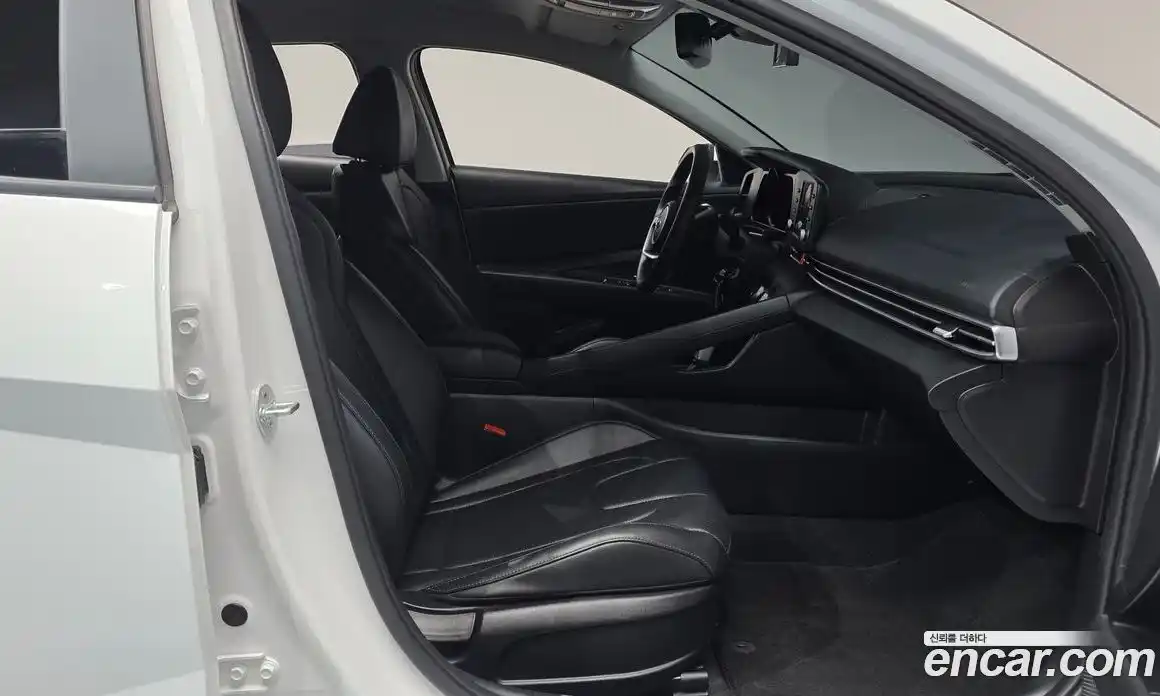 Hyundai Avante 2022 1.6 Автомат в Москве № 1155058, фото 12