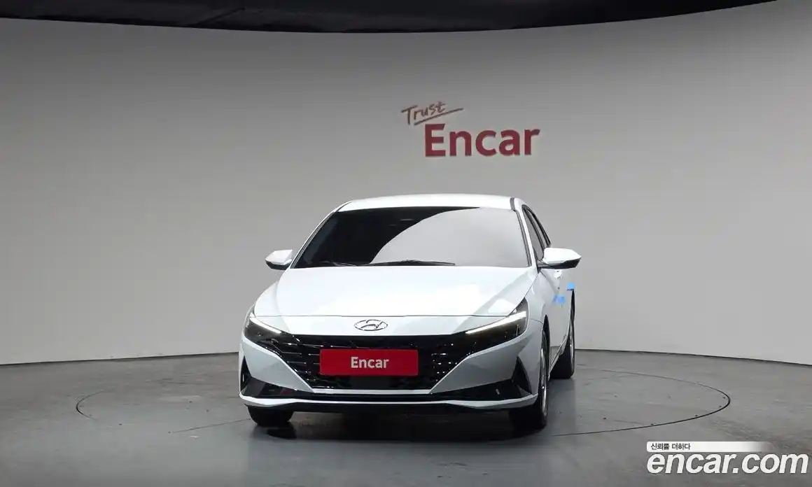 Hyundai Avante 2022 1.6 Автомат в Москве № 1155058, фото 3