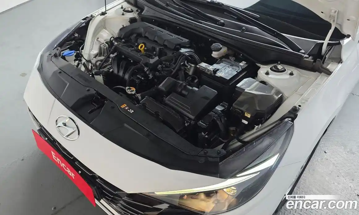 Hyundai Avante 2022 1.6 Автомат в Москве № 1155058, фото 6