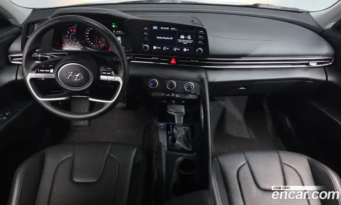 Hyundai Avante 2022 1.6 Автомат в Москве № 1155058, фото 7