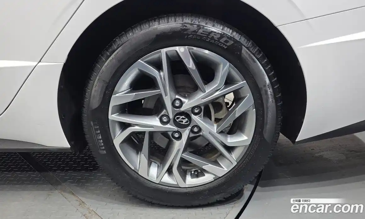 Hyundai Sonata 2019 2.0 Автомат в Москве № 1155141, фото 5