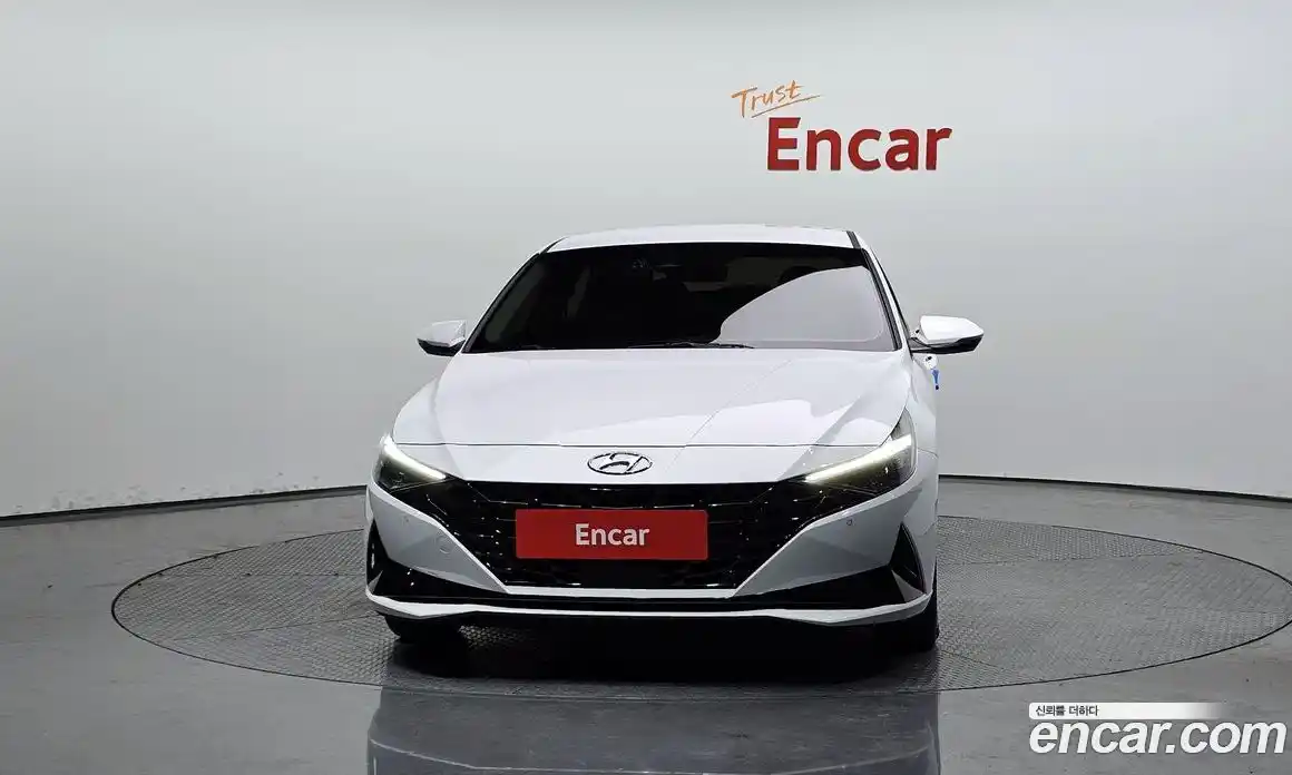 Hyundai Avante 2020 1.6 Автомат в Москве № 1155142, фото 3