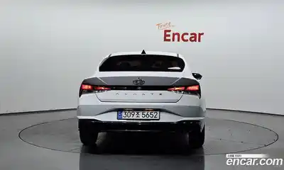 Hyundai Avante 2020 1.6 Автомат в Москве № 1155142, миниатюра 4