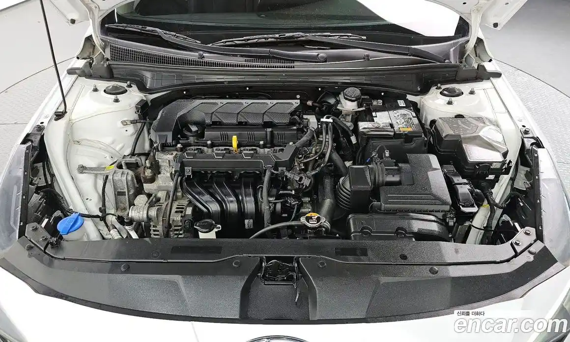 Hyundai Avante 2020 1.6 Автомат в Москве № 1155142, фото 6