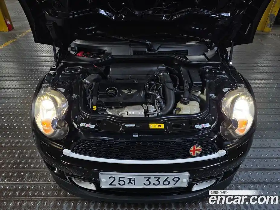 Mini Coupe 2012 1.6 гидро в Москве № 155278, фото 7