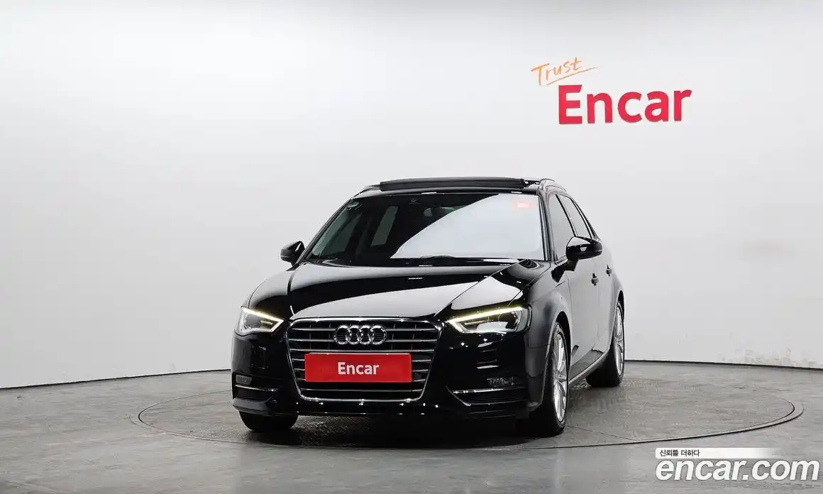 Audi A3 2015 2.0 гидро в Москве № 155660, фото 3