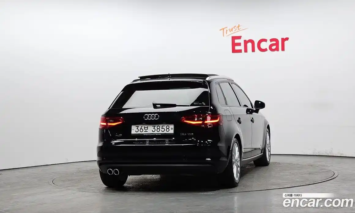 Audi A3 2015 2.0 гидро в Москве № 155660, фото 4