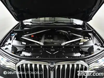 BMW X7 2022 3.0 гидро в Москве № 158918, миниатюра 6
