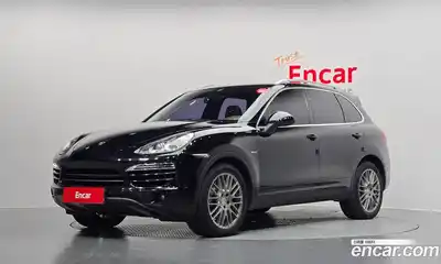 Porsche Cayenne, 2013