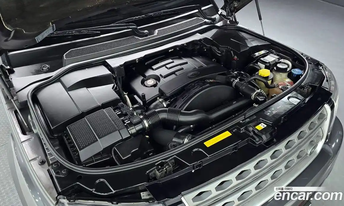 Land Rover Discovery 2016 3.0 гидро в Москве № 166692, фото 6