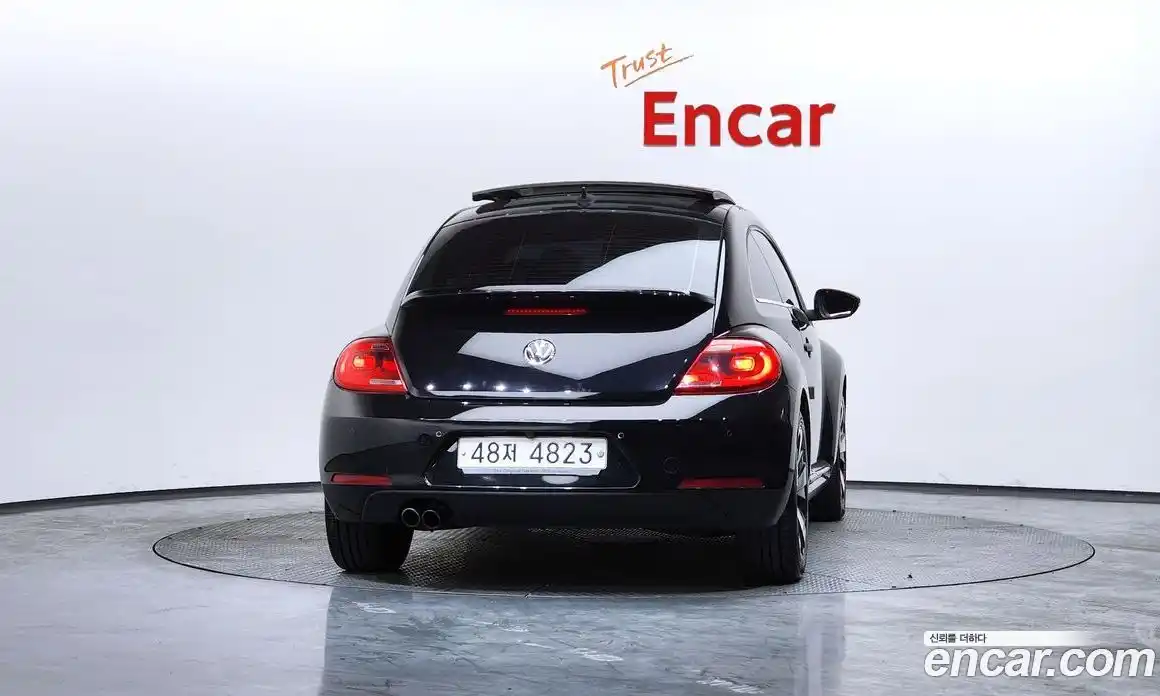 Volkswagen Beatle 2014 2.0 гидро в Москве № 168997, фото 4