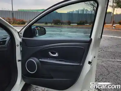Renault SM3 2013 1.6 гидро в Москве № 186098, миниатюра 10