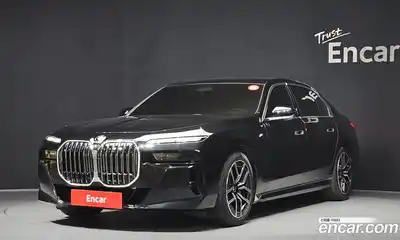 BMW 7-Series, 2023