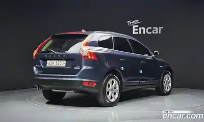 Volvo XC60 2013 2.0 гидро в Москве № 194844, миниатюра 2