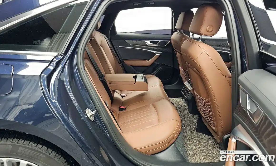 Audi A6 2020 2.0 гидро в Москве, фото 12
