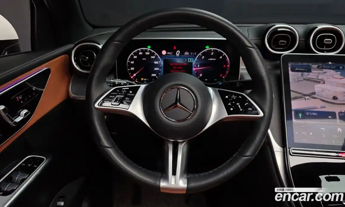 Mercedes-Benz GLC-Class 2024 2.0 гидро в Москве № 207154, фото 13