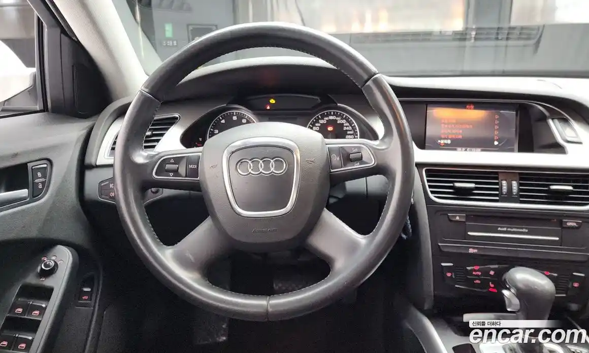 Audi A4 2010 2.0 гидро в Москве № 212609, фото 13