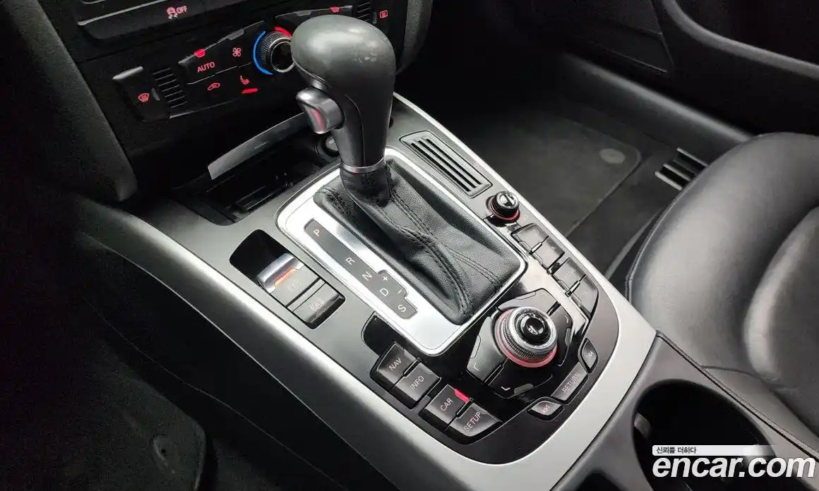Audi A4 2010 2.0 гидро в Москве № 212609, фото 9