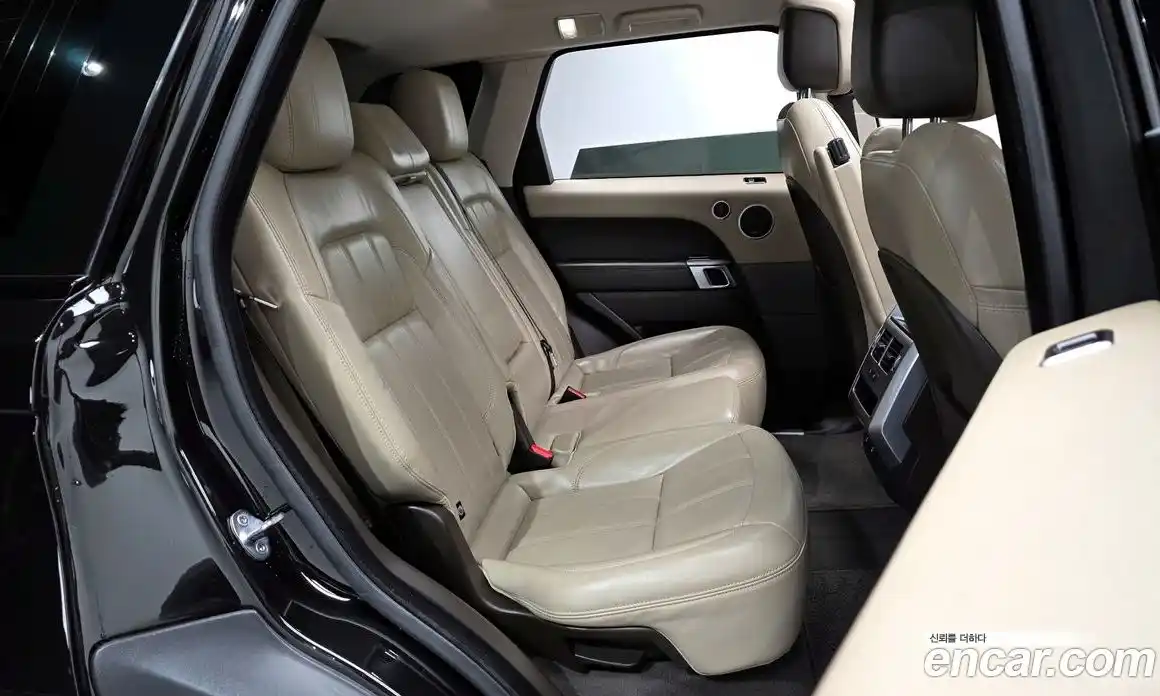 Land Rover Range-Rover Sport 2018 3.0 гидро в Москве № 213450, фото 12