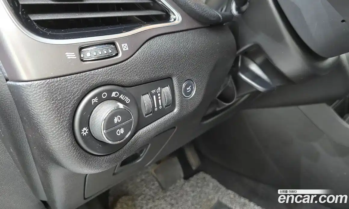 Jeep Cherokee 2021 2.4 гидро в Москве № 232570, фото 15