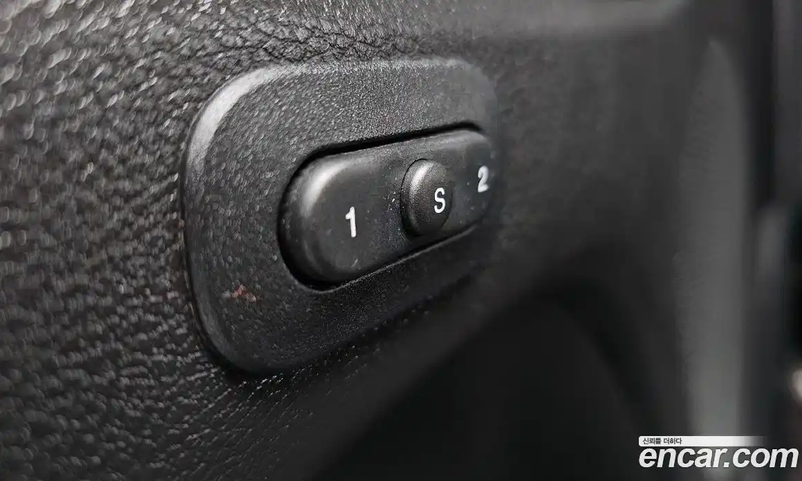 Jeep Cherokee 2018 3.0 гидро в Москве № 232603, фото 18