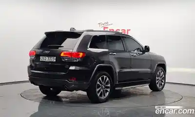 Jeep Cherokee 2018 3.0 гидро в Москве № 232603, миниатюра 2