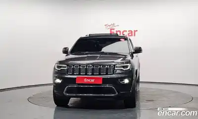Jeep Cherokee 2018 3.0 гидро в Москве № 232603, миниатюра 3