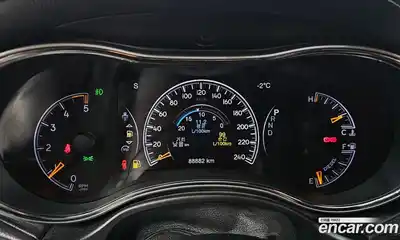 Jeep Cherokee 2018 3.0 гидро в Москве № 232603, миниатюра 8