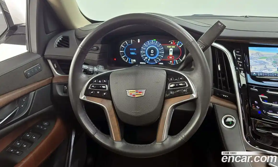 Cadillac Escalade 2020 6.2 гидро в Москве № 256430, фото 13