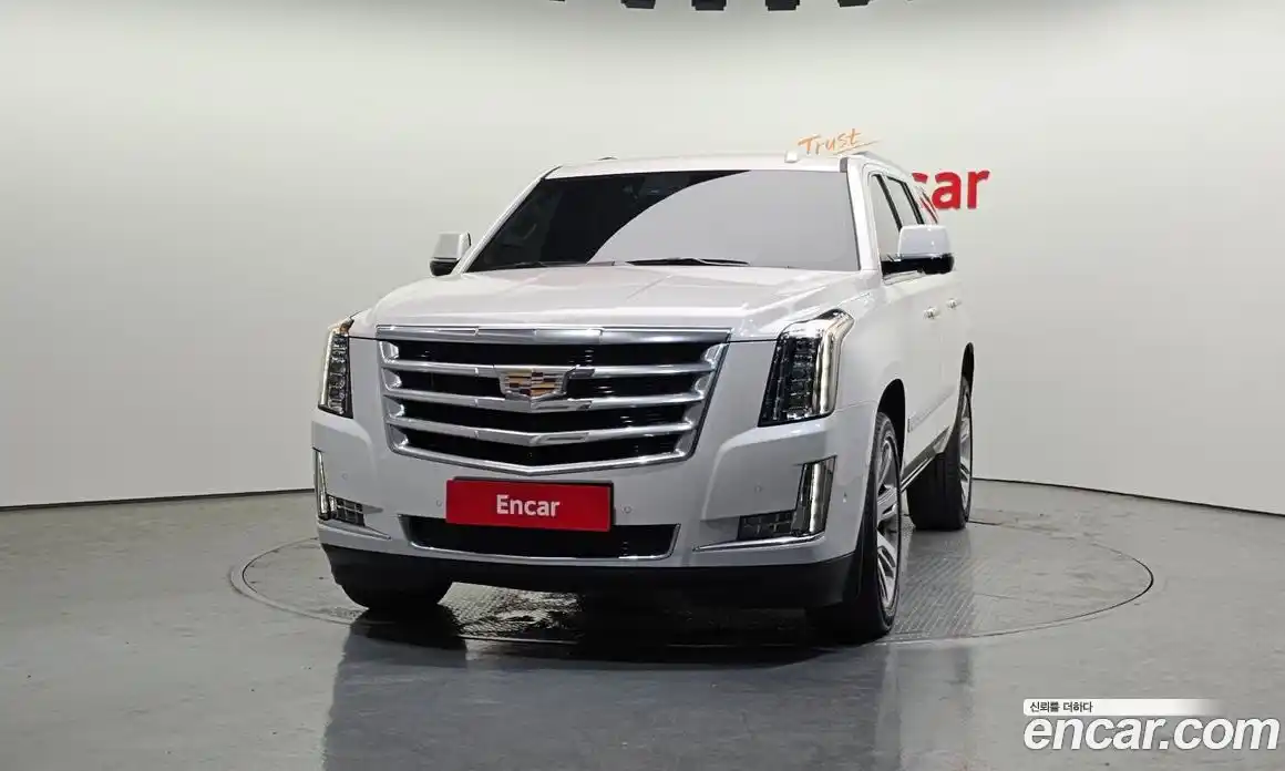 Cadillac Escalade 2020 6.2 гидро в Москве № 256430, фото 3