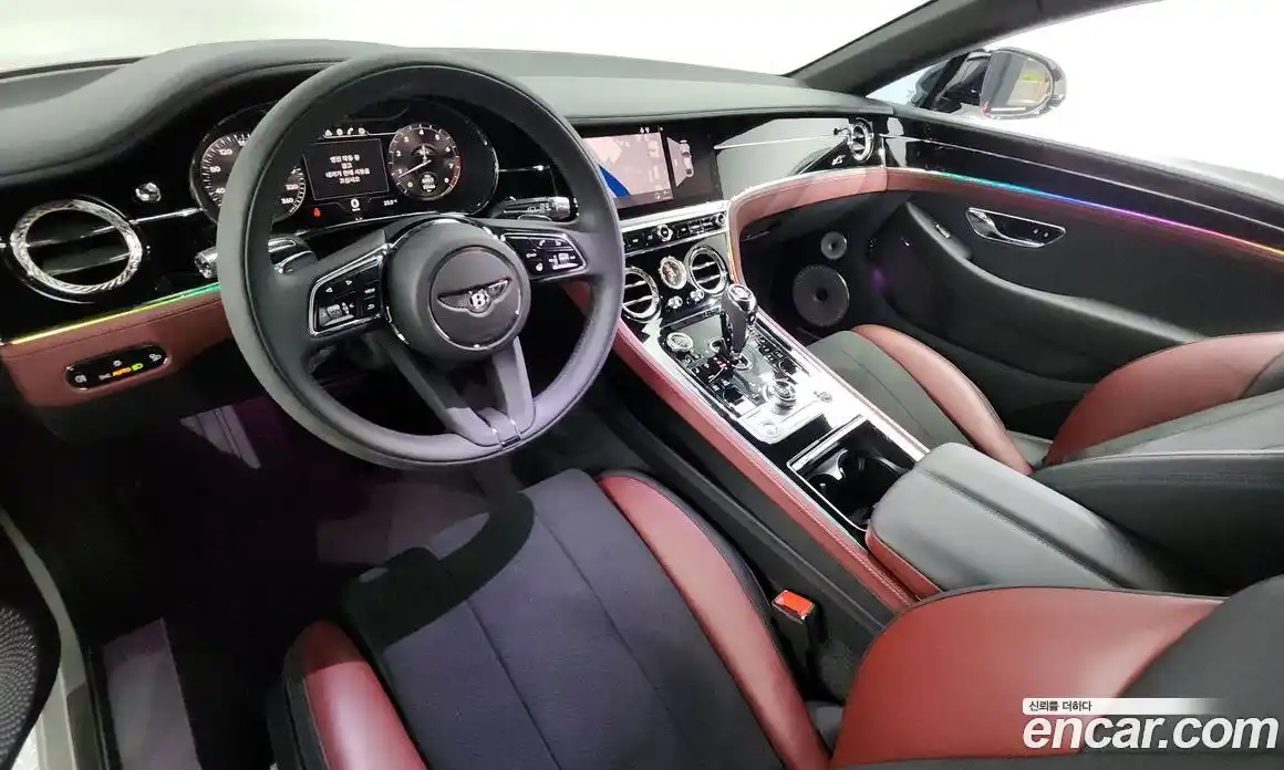 Bentley Continental 2023 4.0 гидро в Москве № 256590, фото 7