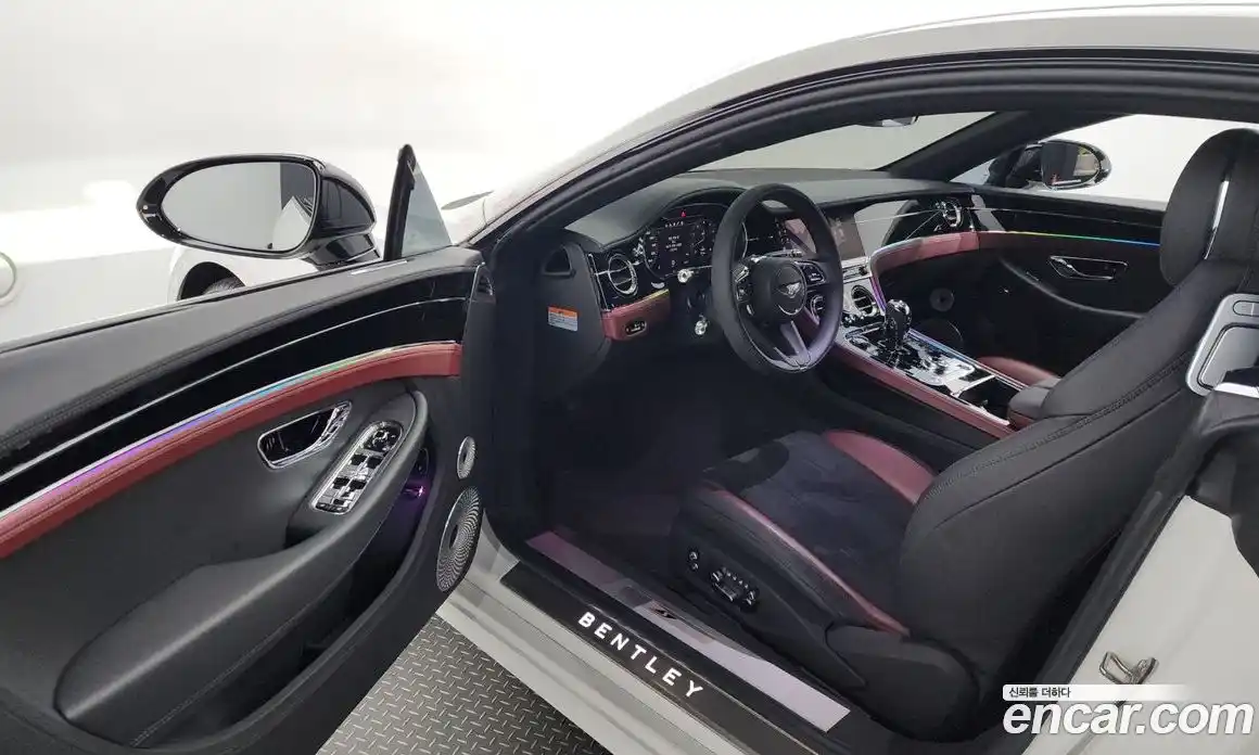 Bentley Continental 2023 4.0 гидро в Москве № 256590, фото 10