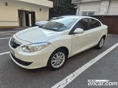 Renault SM3, 2011