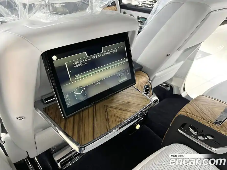 Rolls-Royce Cullinan 2019 6.7 гидро в Москве № 407372, фото 13