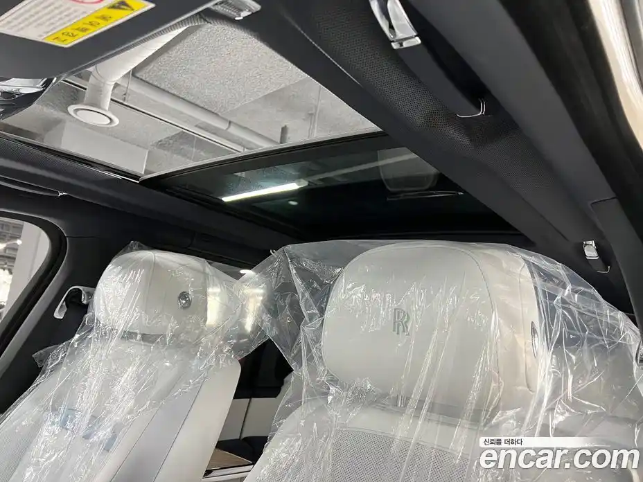 Rolls-Royce Cullinan 2019 6.7 гидро в Москве № 407372, фото 16
