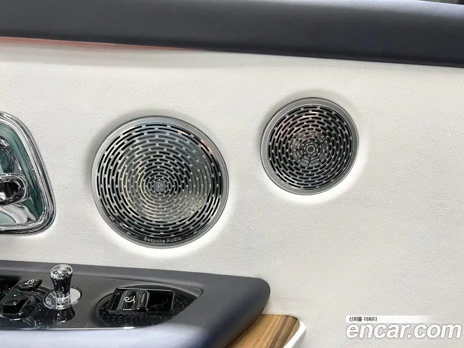 Rolls-Royce Cullinan 2019 6.7 гидро в Москве № 407372, фото 20