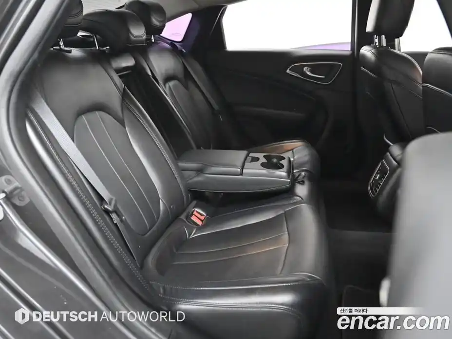 Chrysler 200 2015 2.4 гидро в Москве № 407548, фото 12