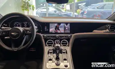 Bentley Continental 2024 4.0 гидро в Москве № 418262, миниатюра 10